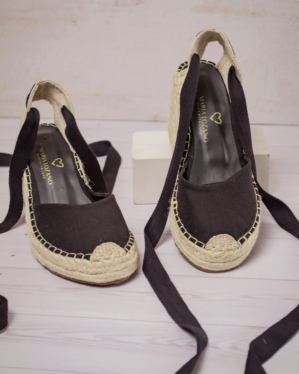 Par de espadrilles Mireya negras
