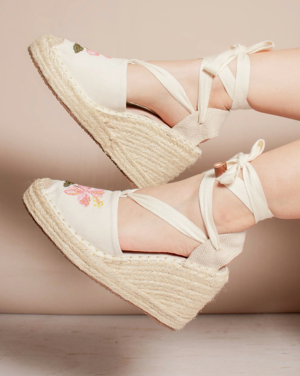 Cuña de yute de 8 cm de las espadrilles Primavera